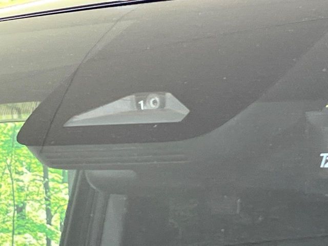 TOYOTA VOXY HYBRID 2023 Image 31