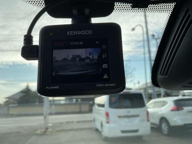 NISSAN SERENA  S-HYBRID 4WD 2018 Image 31