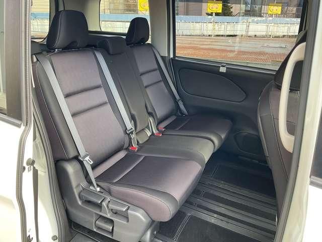 NISSAN SERENA  S-HYBRID 4WD 2018 Image 31