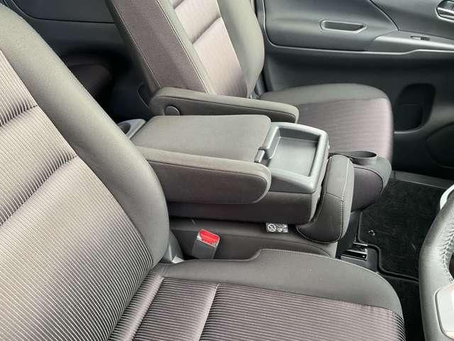 NISSAN SERENA  S-HYBRID 4WD 2018 Image 31