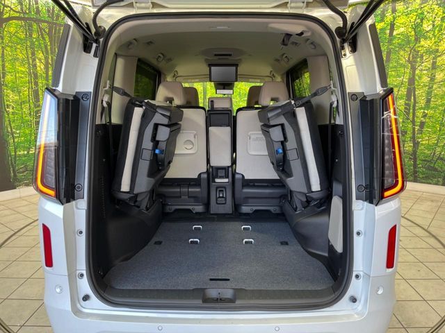 NISSAN SERENA  WG 2023 Image 31