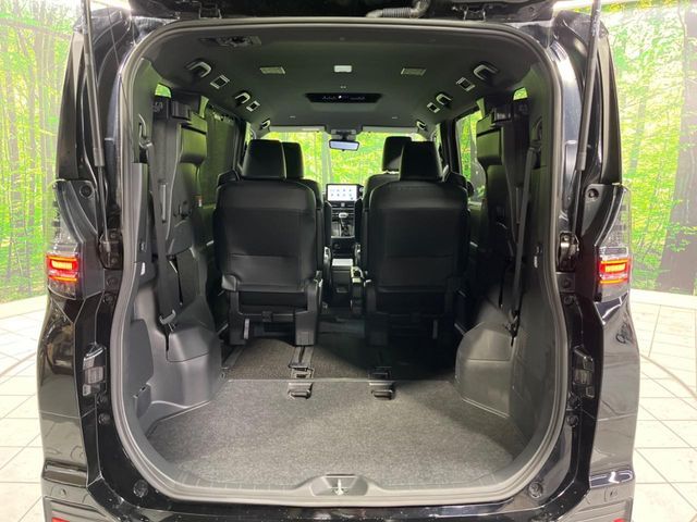 TOYOTA VOXY 2023 Image 31