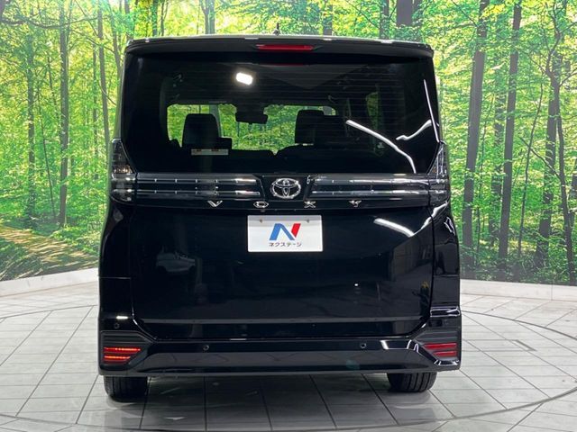 TOYOTA VOXY 2023 Image 31