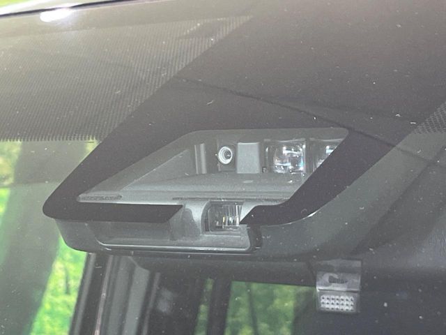 TOYOTA NOAH 2017 Image 31