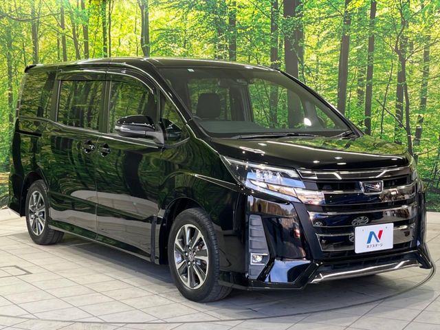 TOYOTA NOAH 2017 Image 31
