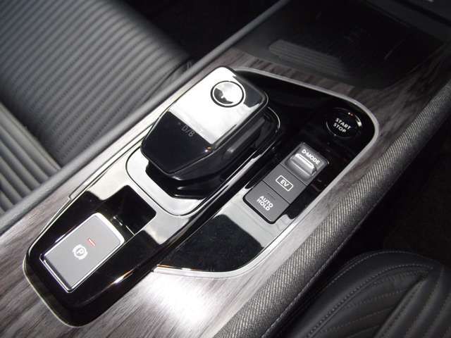 NISSAN AURA 2025 Image 31