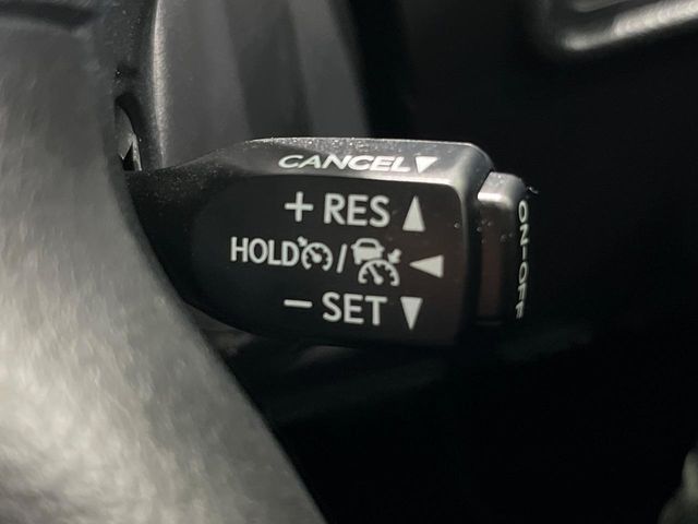 TOYOTA LANDCRUISER PRADO 2022 Image 31