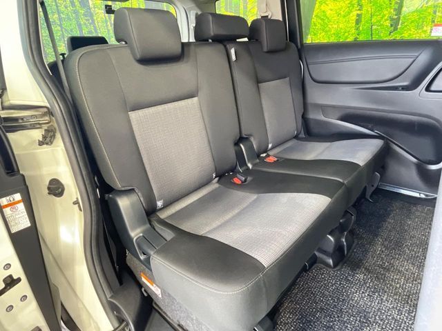 TOYOTA SIENTA HYBRID 2020 Image 31