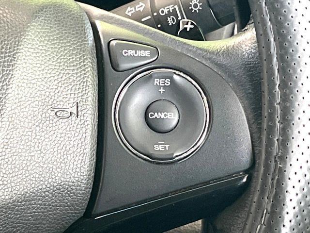 HONDA VEZEL HYBRID 2015 Image 31