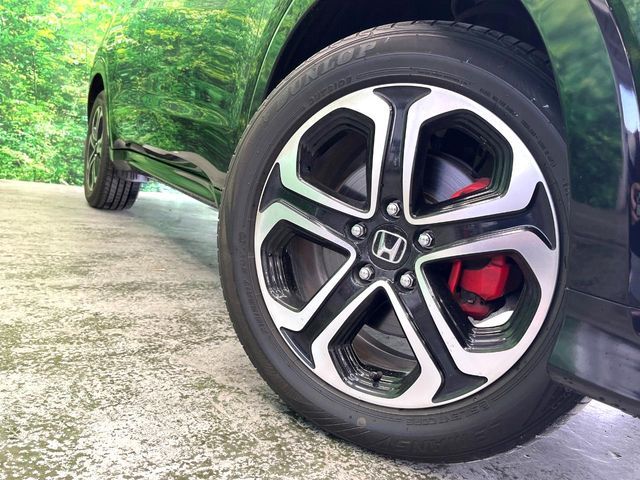 HONDA VEZEL HYBRID 2015 Image 31