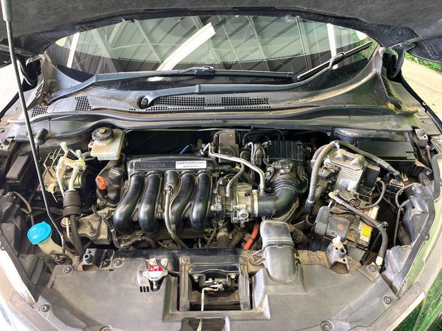 HONDA VEZEL HYBRID 2015 Image 31