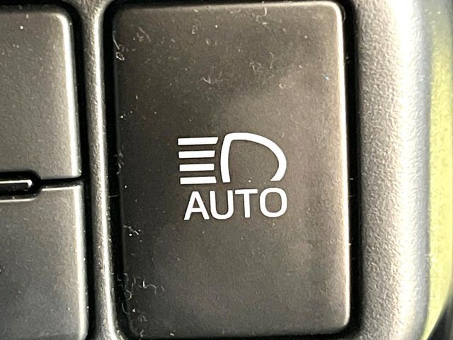 TOYOTA AQUA 2016 Image 31