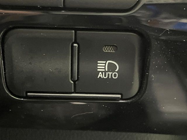 TOYOTA PRIUS 2021 Image 31