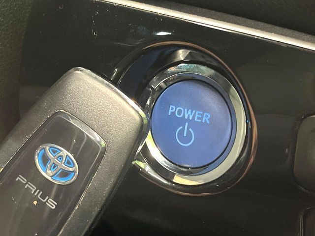 TOYOTA PRIUS 2021 Image 31