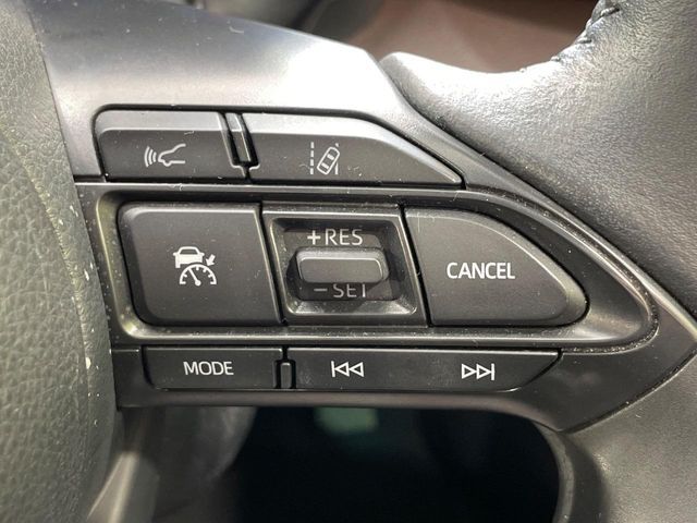 TOYOTA YARIS CROSS HYBRID 2021 Image 31