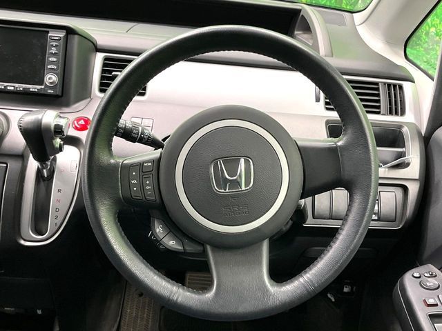 HONDA STEPWAGON SPADA 2009 Image 31