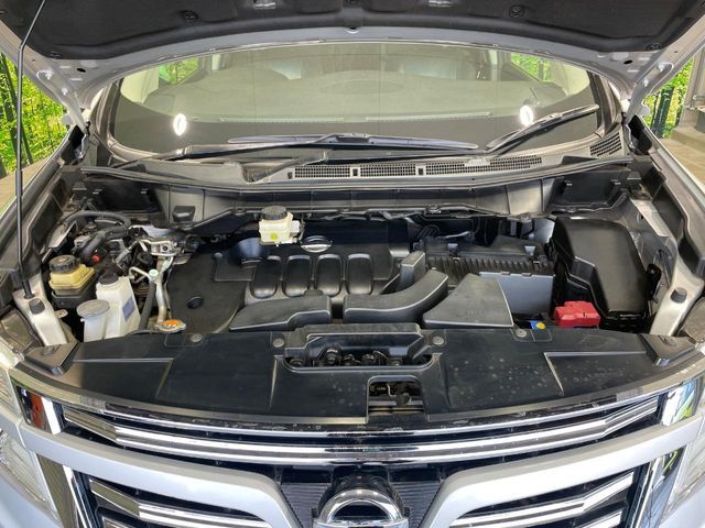 NISSAN ELGRAND 2014 Image 31