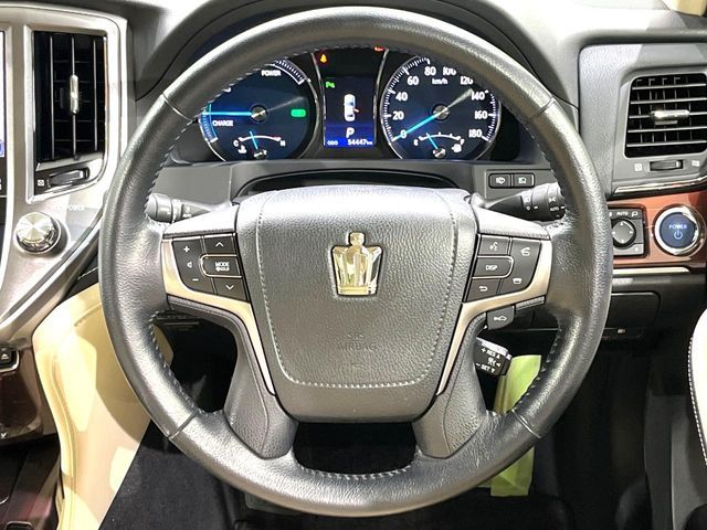 TOYOTA CROWN SEDAN HYBRID 4 2014 Image 31