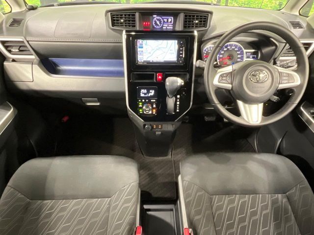 TOYOTA TANK 4WD 2019 Image 31