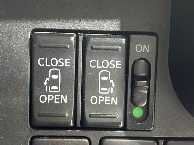 TOYOTA TANK 4WD 2019 Image 31