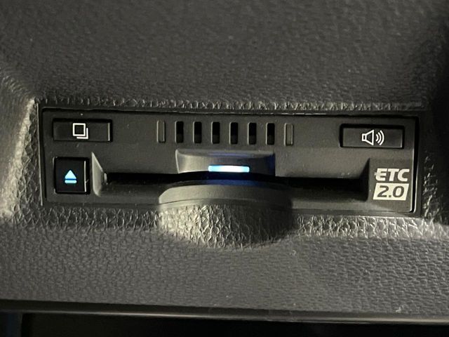 TOYOTA YARIS CROSS HYBRID 2023 Image 31