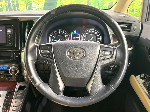 TOYOTA ALPHARD 2017 Image 31
