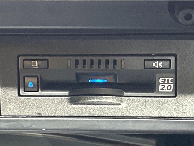 TOYOTA LANDCRUISER PRADO 2023 Image 31