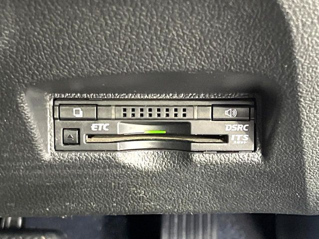 TOYOTA PRIUS 2015 Image 31