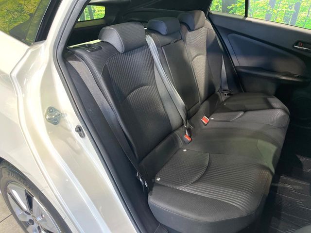 TOYOTA PRIUS 2015 Image 31