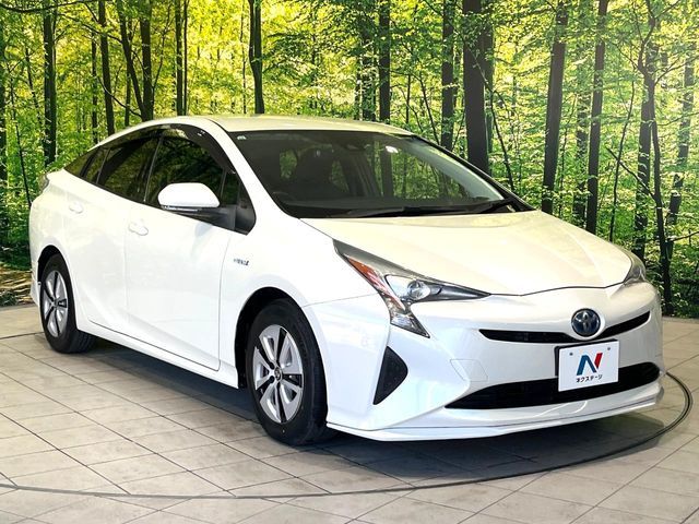 TOYOTA PRIUS 2015 Image 31