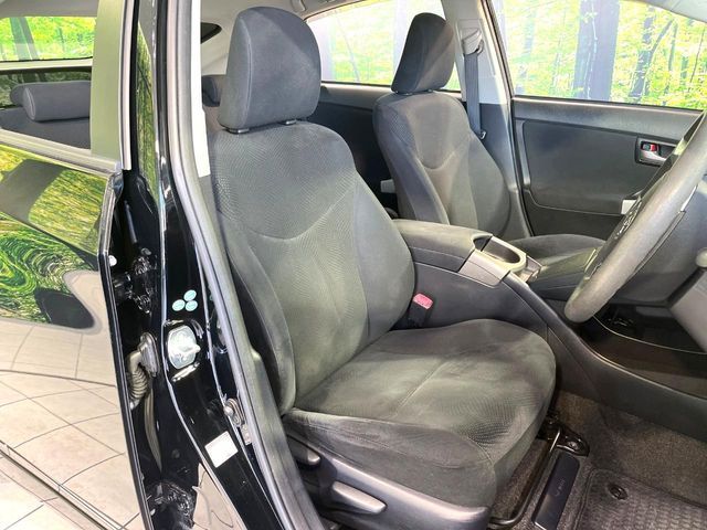 TOYOTA PRIUS 2013 Image 31