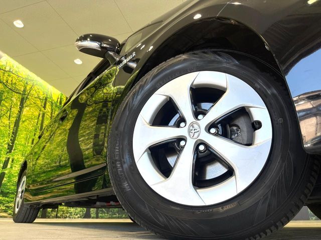 TOYOTA PRIUS 2013 Image 31