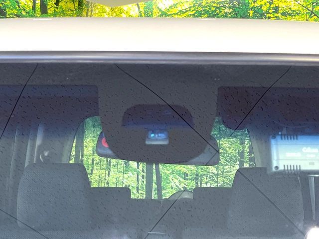 HONDA N BOX 2015 Image 31