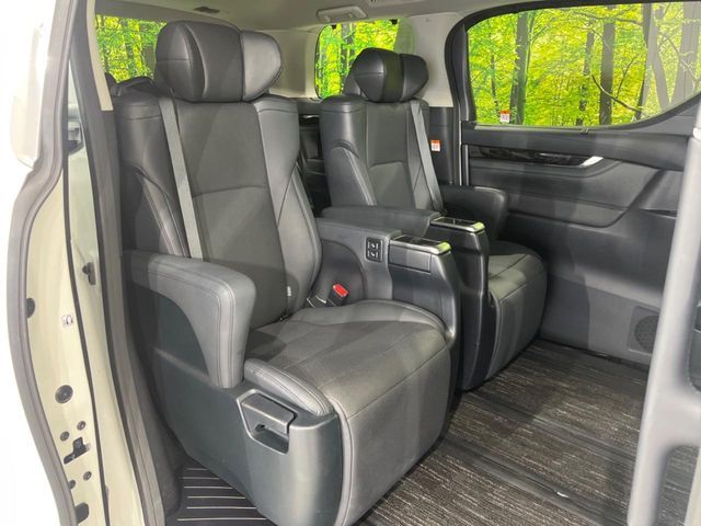 TOYOTA ALPHARD 4WD 2023 Image 31