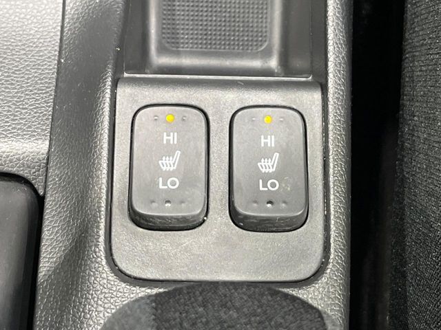 HONDA FIT HYBRID 4WD 2017 Image 31