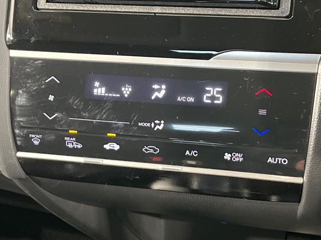 HONDA FIT HYBRID 4WD 2017 Image 31