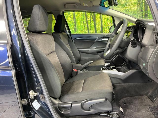 HONDA FIT HYBRID 4WD 2017 Image 31