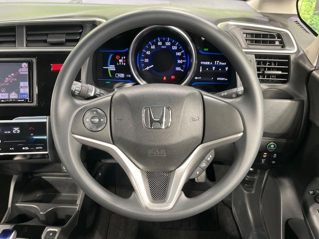 HONDA FIT HYBRID 4WD 2017 Image 31