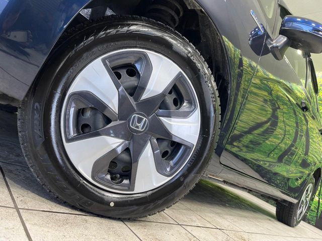 HONDA FIT HYBRID 4WD 2017 Image 31