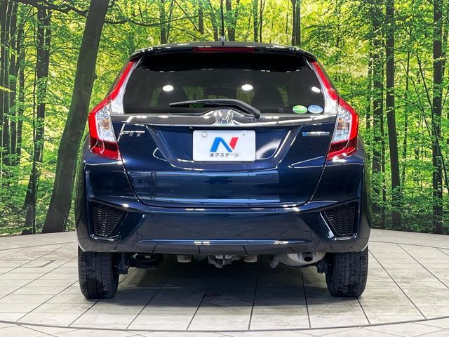 HONDA FIT HYBRID 4WD 2017 Image 31
