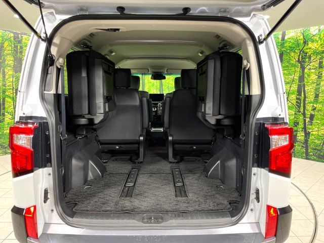 MITSUBISHI DELICA D:5 4WD 2024 Image 31