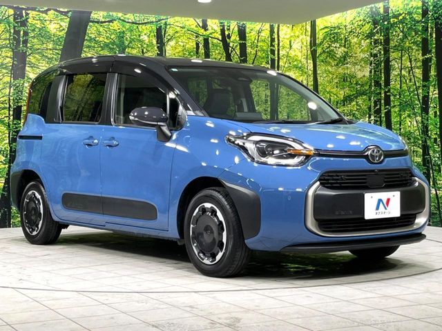 TOYOTA SIENTA HYBRID 2023 Image 31