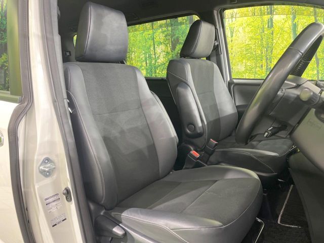 TOYOTA NOAH 2019 Image 31