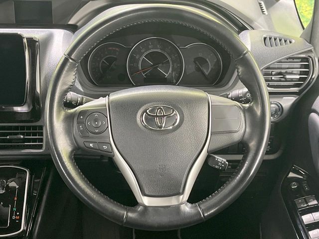 TOYOTA NOAH 2019 Image 31