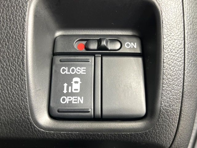 HONDA N BOX 4WD 2017 Image 31