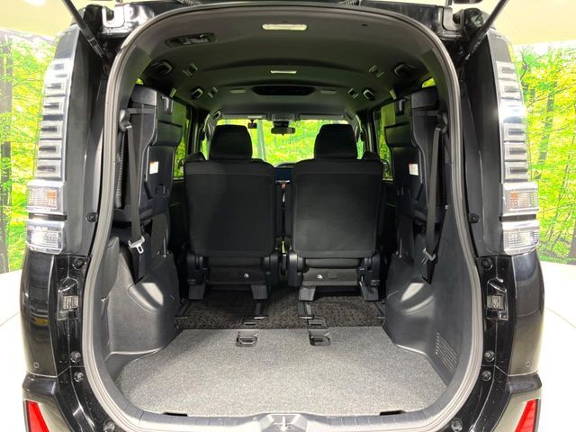 TOYOTA VOXY 4WD 2020 Image 31