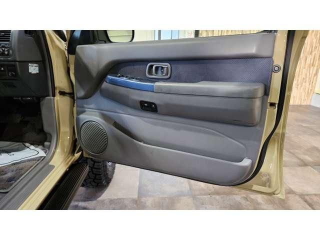 NISSAN TERRANO  WIDE 4WD 1999 Image 31