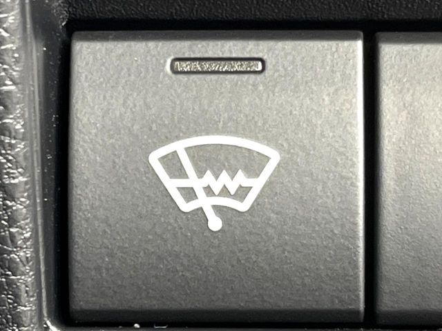 TOYOTA NOAH 4WD 2022 Image 31