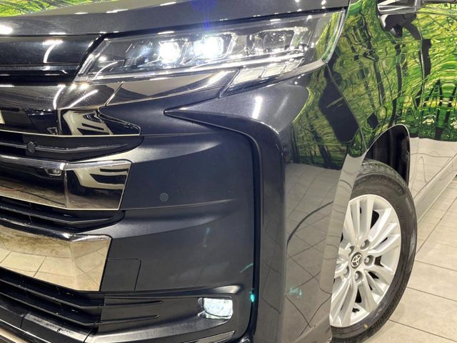 TOYOTA NOAH 4WD 2022 Image 31