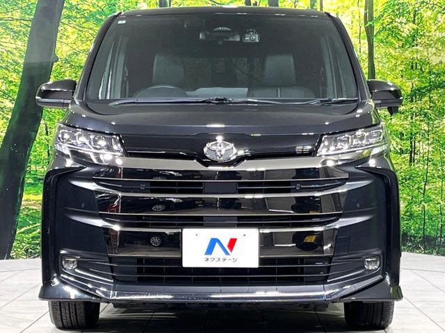 TOYOTA NOAH 4WD 2022 Image 31